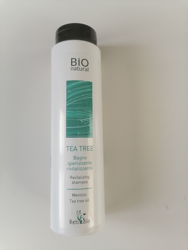 tea tree szampon przeciwłojotokowy